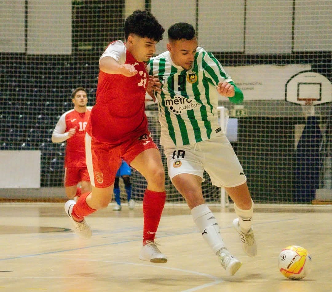 ARSENAL SAIU DERROTADO DA CASA DO LÍDER