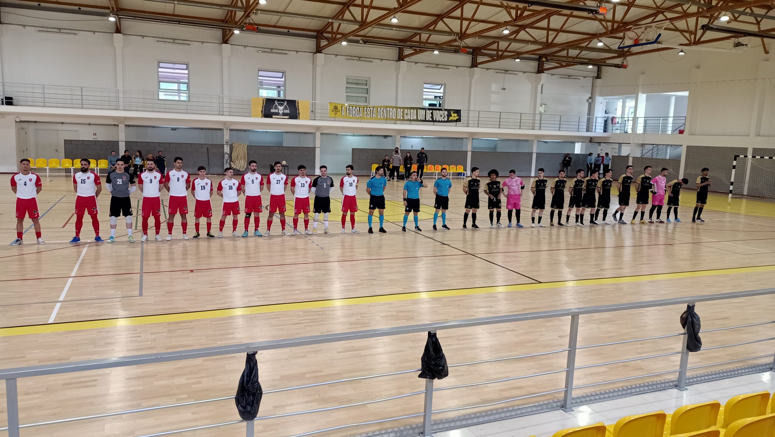 ARSENAL SAIU DERROTADO DE CERVA