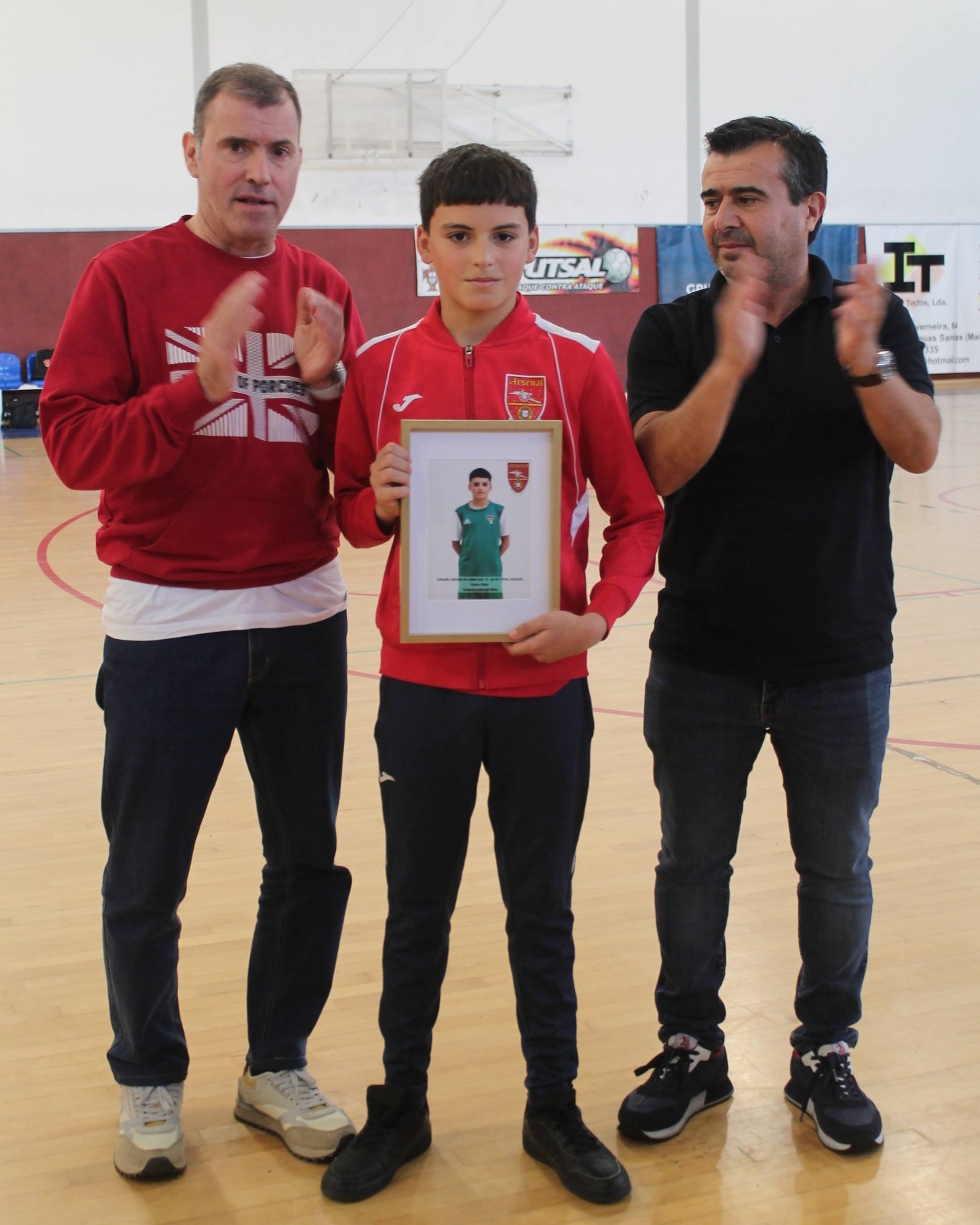 TELMO SILVA HOMENAGEADO