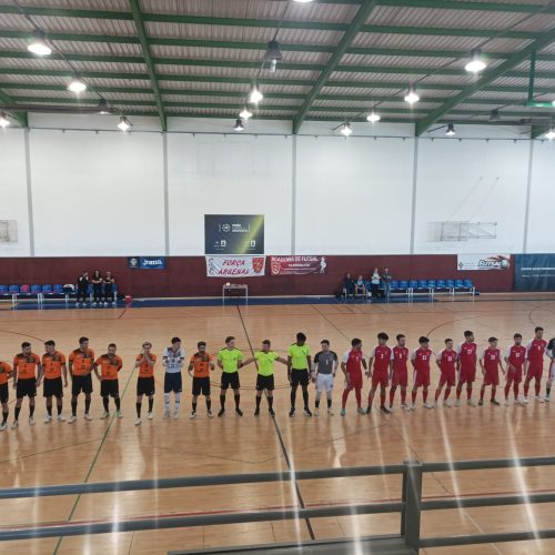 ARSENAL DEIXOU FUGIR A LIDERANÇA