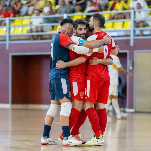 EMPATE A 3 NA RECEÇÃO AO DÍNAMO SANJOANENSE