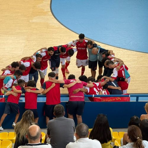 ARSENAL REGRESSA ÁS VITORIAS COM TRIUNFO EXPRESSIVO