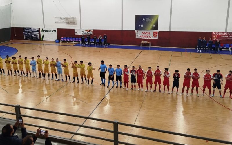ARSENAL VENCE E REFORÇA LIDERANÇA