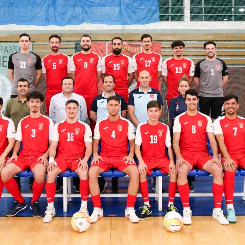 ARSENAL TERMINA MAIS UMA TEMPORADA