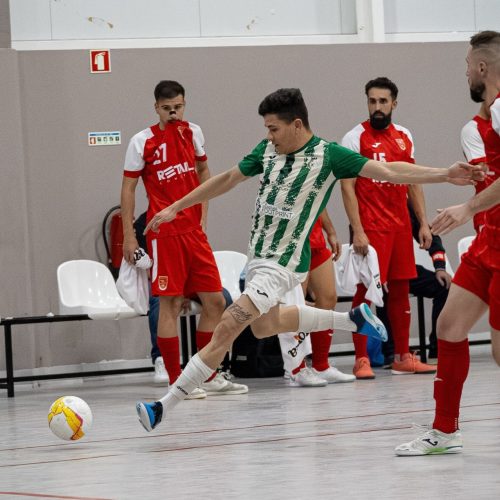 ARSENAL SOFRE DERROTA NOS AÇORES
