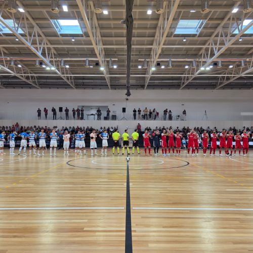 ARSENAL SOFRE PRIMEIRA DERROTA NO CAMPEONATO
